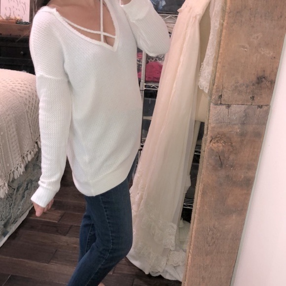 Cherish white waffle knit top size medium - Picture 2 of 5